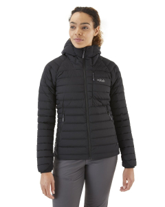 womens_infinity_microlight_jacket_black_qdb_23_blk_01_on_model.jpg