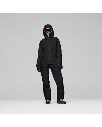 Norrøna 1023-24-4411-model-f.png